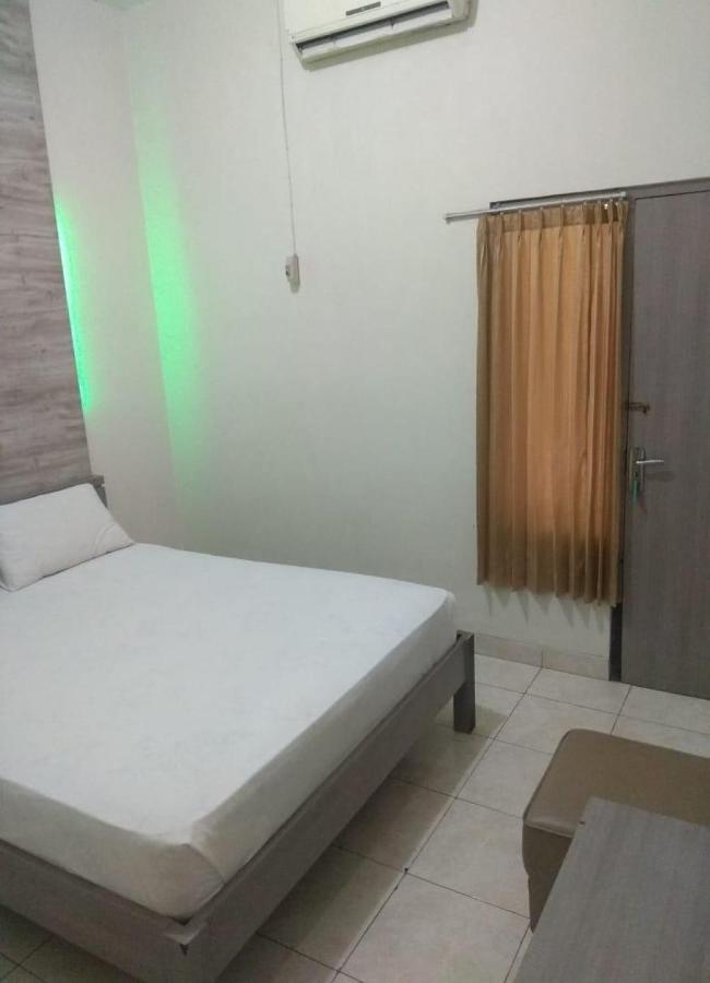 Hotel Maya Tegal  Exterior foto