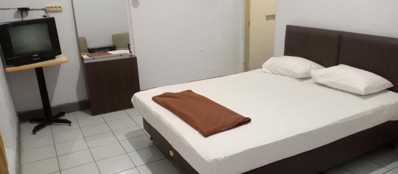 Hotel Maya Tegal  Exterior foto